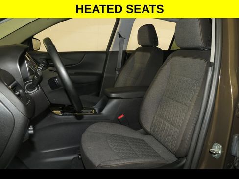 Used 2023 Chevrolet Equinox LT FWD image 3