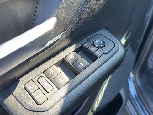 New 2026 RAM 1500 4x4 Crew Cab image 22