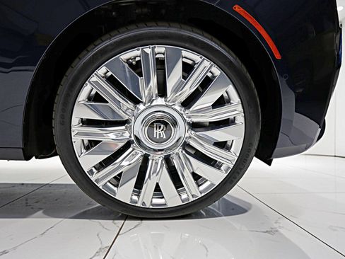 Used 2025 Rolls-Royce Ghost AWD/4WD image 55