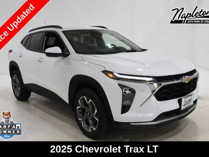 Used 2025 Chevrolet Trax LT w/ LT Convenience Package