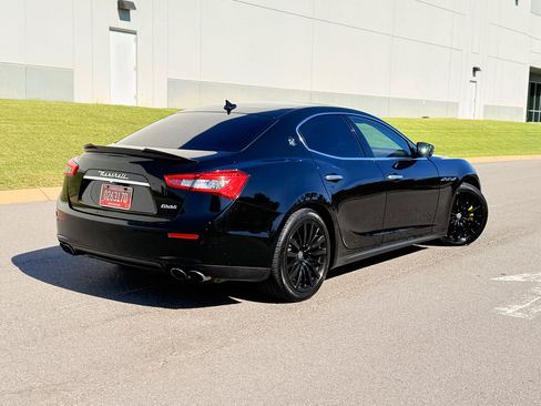 Used 2017 Maserati Ghibli image 10