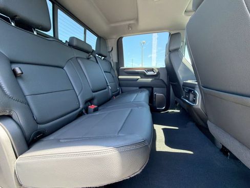 Certified 2024 GMC Sierra 2500 Denali w/ Denali Reserve Package AWD/4WD image 35