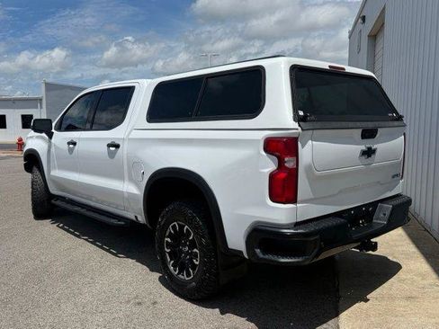 Used 2024 Chevrolet Silverado 1500 ZR2 w/ Technology Package AWD/4WD image 2