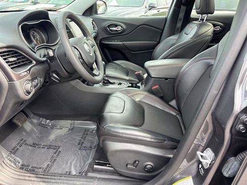 Certified 2022 Jeep Cherokee Trailhawk w/ Sun, Sound & Nav Group image 9