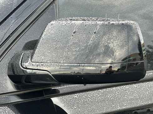 Used 2020 Chevrolet Tahoe Premier image 54