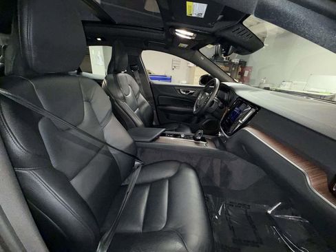Used 2023 Volvo S60 B5 Plus w/ Climate Package FWD image 14