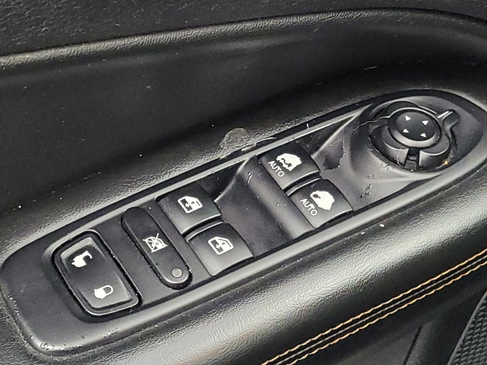Used 2019 Jeep Compass Limited AWD/4WD image 27