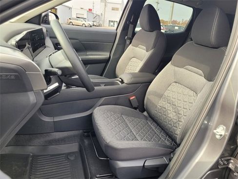 New 2026 Nissan Kicks SV image 5