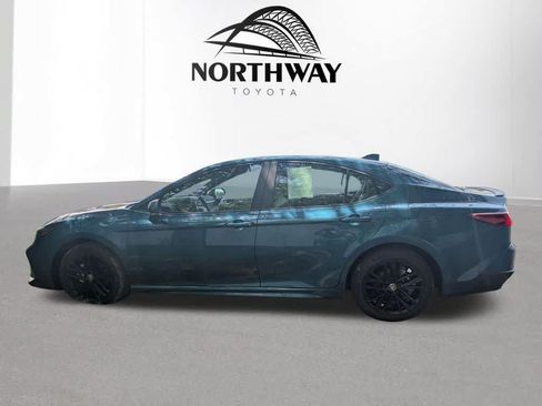 Used 2026 Toyota Camry SE w/ Convenience Package AWD/4WD image 9