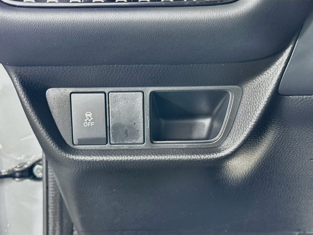 Certified 2027 Honda HR-V Sport image 10