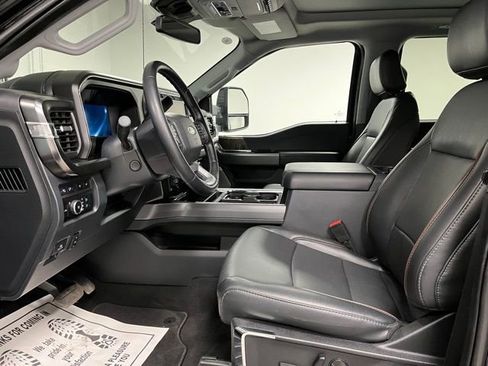 Used 2024 Ford F350 Lariat w/ Tremor Off-Road Package AWD/4WD image 17