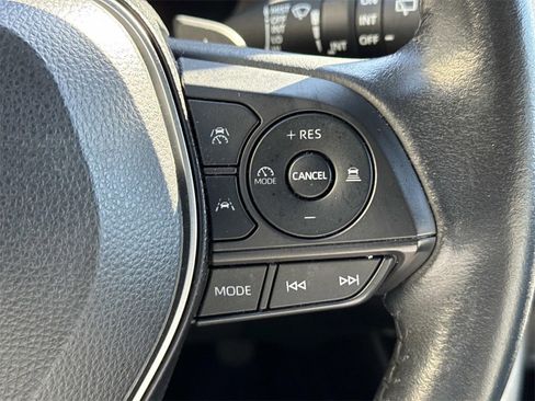 Used 2023 Toyota Corolla Cross XSE w/ Convenience Package image 26