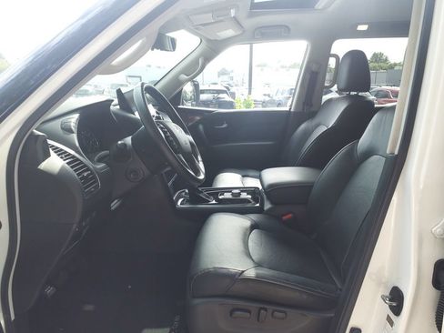 Used 2024 INFINITI QX80 Luxe AWD/4WD image 18