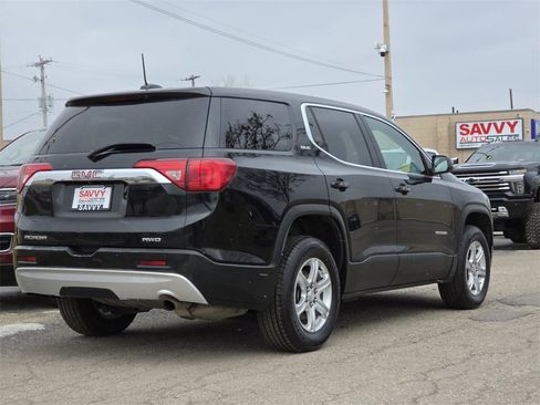 Used 2019 GMC Acadia SLE image 13