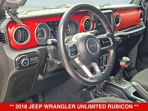 Used 2018 Jeep Wrangler Unlimited Rubicon AWD/4WD image 10