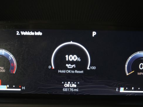 Used 2023 Jeep Wagoneer Series II AWD/4WD image 30