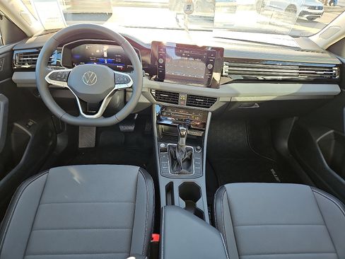 New 2026 Volkswagen Jetta SE image 7