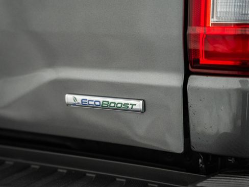 Used 2023 Ford F150 Lariat w/ Equipment Group 502A High image 10