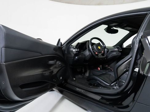 Used 2019 Ferrari 488 Pista Coupe image 22