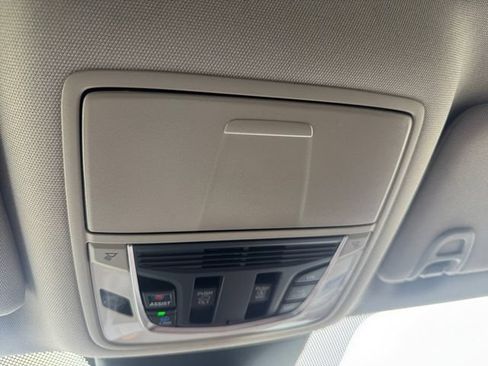 Used 2024 Acura MDX SH-AWD w/ Technology Package image 26