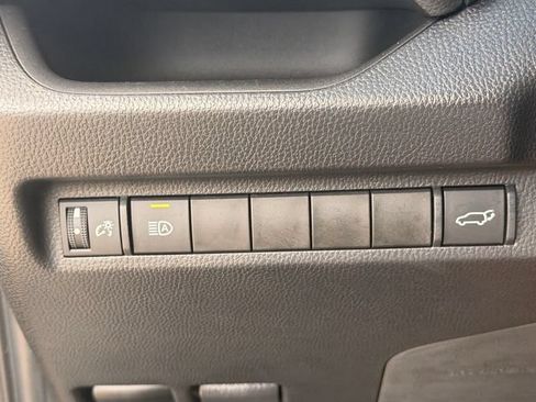 Used 2023 Toyota RAV4 XLE w/ Convenience Package FWD image 23