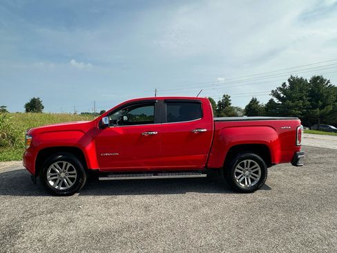 Used 2020 GMC Canyon SLT w/ Driver Alert Package AWD/4WD image 4