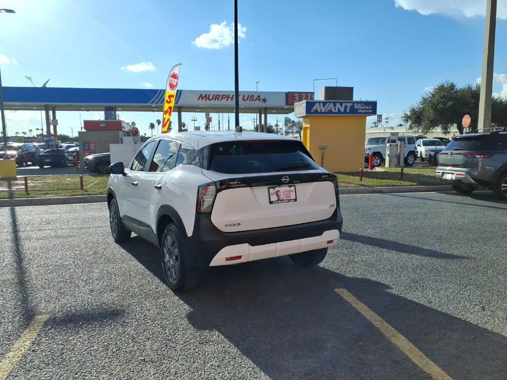 Used 2026 Nissan Kicks S FWD image 3