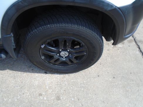 Used 2004 Honda CR-V EX image 18