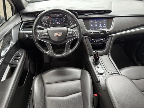 Certified 2021 Cadillac XT5 Premium Luxury AWD/4WD image 12
