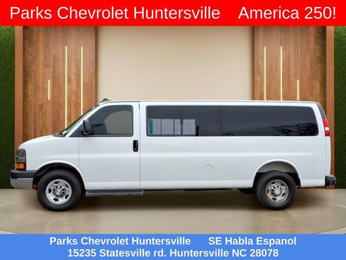 Certified 2025 Chevrolet Express 3500 LT w/ LT Preferred Equipment Group RWD image 31