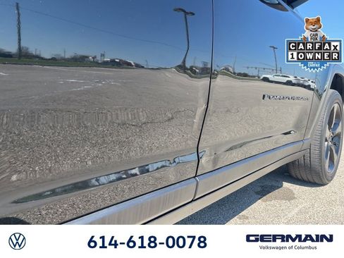 Used 2023 Jeep Grand Cherokee L Laredo AWD/4WD image 32