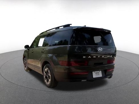 Used 2025 Hyundai Santa Fe SEL AWD/4WD image 11