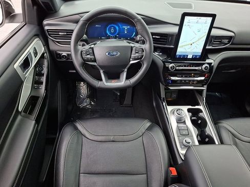 Certified 2023 Ford Explorer ST w/ Equipment Group 401A image 12