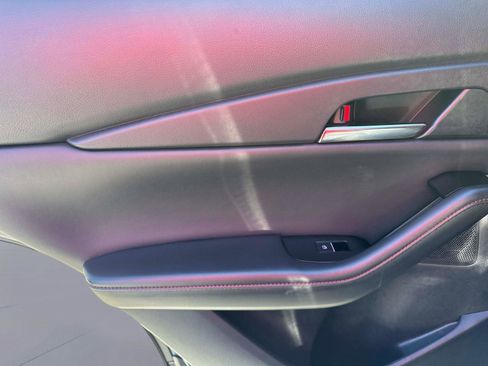 Certified 2024 MAZDA CX-30 AWD 2.5 S w/ Preferred Package image 12