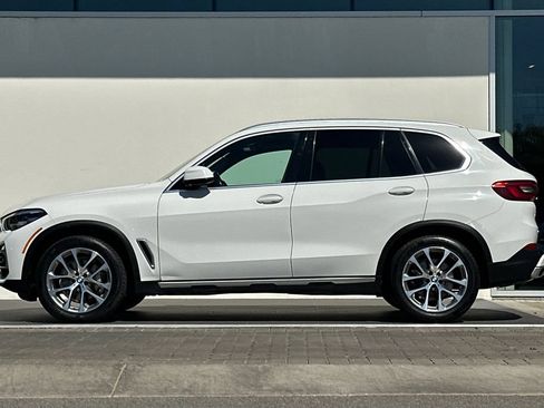 Used 2019 BMW X5 xDrive40i w/ Premium Package 2 AWD/4WD image 6