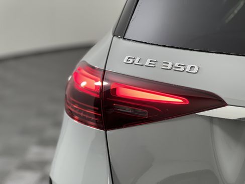 New 2026 Mercedes-Benz GLE 350 4MATIC image 12