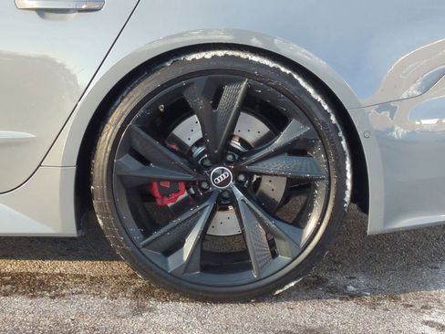 Used 2021 Audi RS 7 Sportback w/ Carbon Optic Package image 14