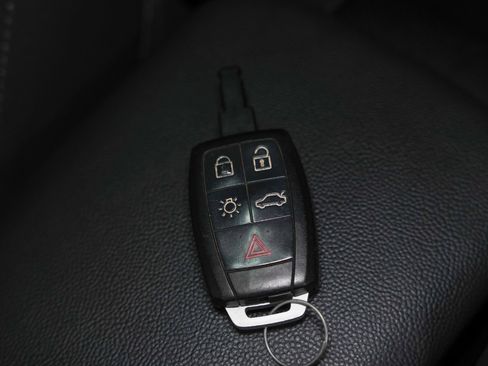 Used 2012 Volvo C30 T5 R-Design FWD image 45