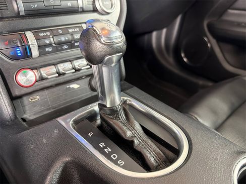 Used 2021 Ford Mustang Premium image 28