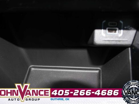 Used 2025 Jeep Compass Latitude w/ Altitude Special Edition image 35