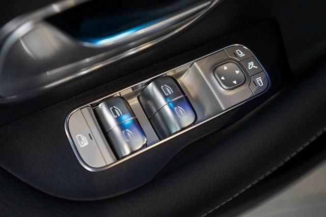 Certified 2026 Mercedes-Benz GLS 450 4MATIC image 15