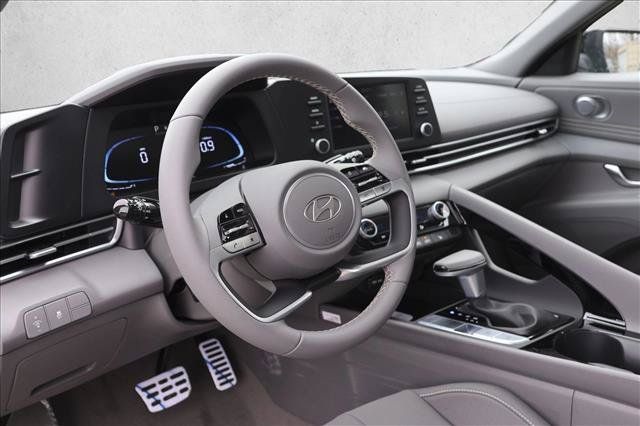 Certified 2026 Hyundai Elantra SEL Sport Premium FWD image 10