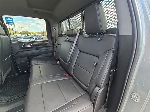 Used 2024 Chevrolet Silverado 2500 LT w/ Convenience Package image 39