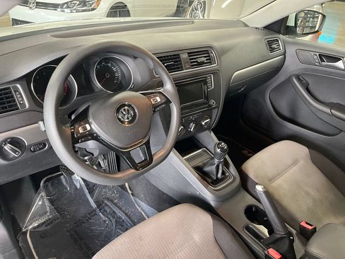 Used 2017 Volkswagen Jetta S FWD image 24