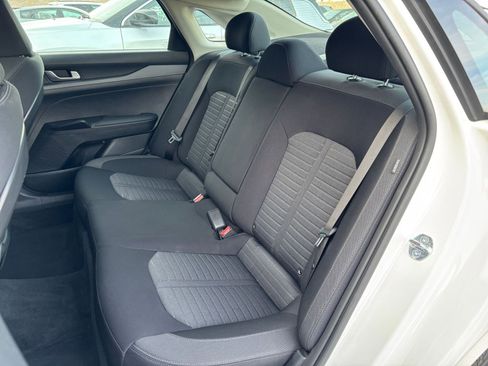 Used 2025 Kia K5 LXS image 37