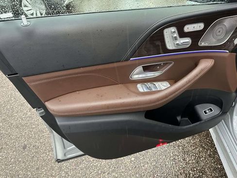 Used 2024 Mercedes-Benz GLE 350 4MATIC image 22