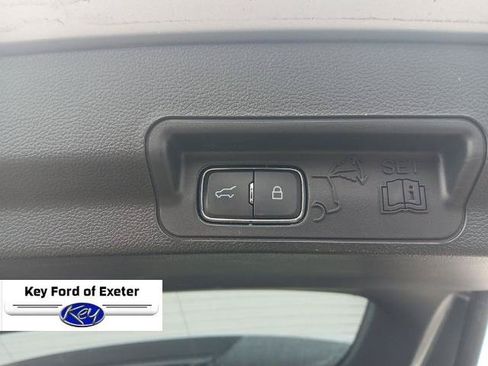 Certified 2023 Ford Explorer XLT AWD/4WD image 11