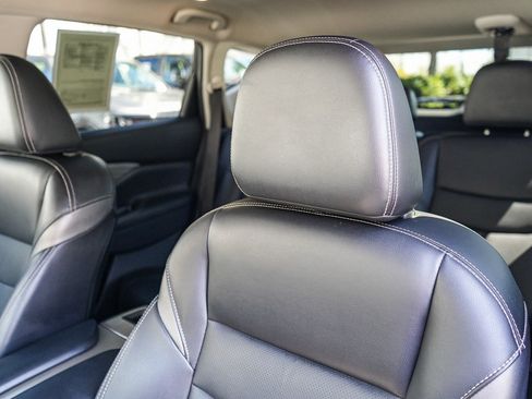 Used 2018 Nissan Murano SL w/ Cargo Package FWD image 23