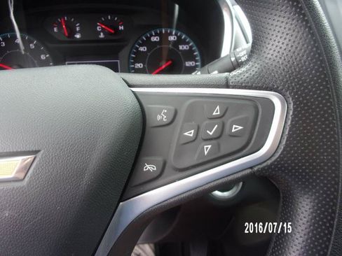 Used 2023 Chevrolet Equinox LS FWD image 20