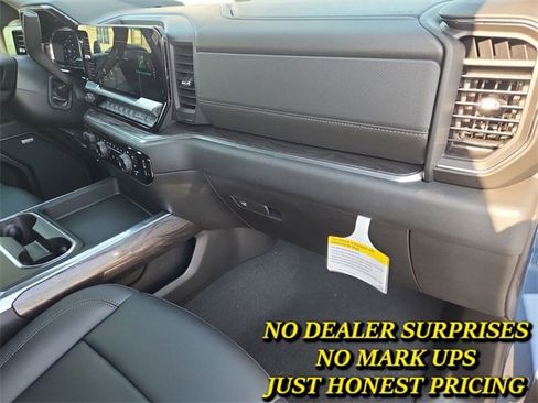 New 2025 Chevrolet Silverado 2500 LTZ w/ LTZ Plus Package image 30